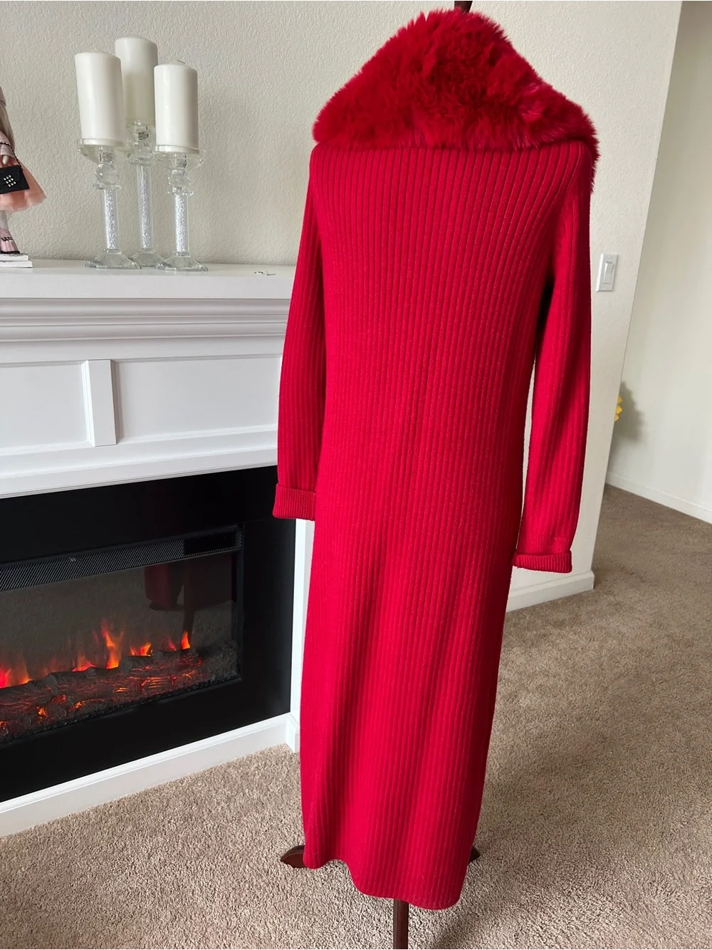 Boston Proper Vibrant Red Ribbed Faux Fur Collar Cardigan - Picture 3 of 4